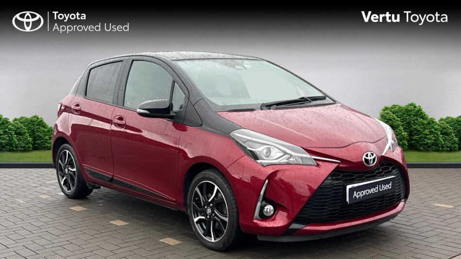 Toyota Yaris 1.5 VVT-i Blue Bi-tone 5dr Petrol Hatchback